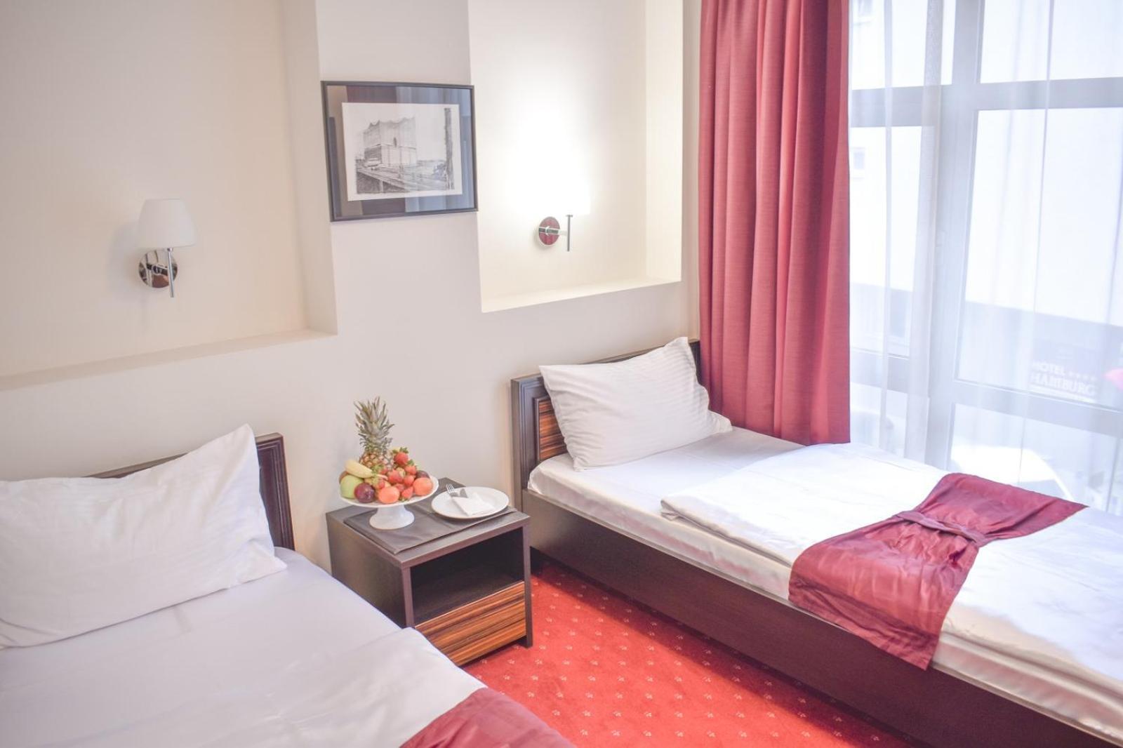 Hotel Hamburg สโกเปีย ภายนอก รูปภาพ