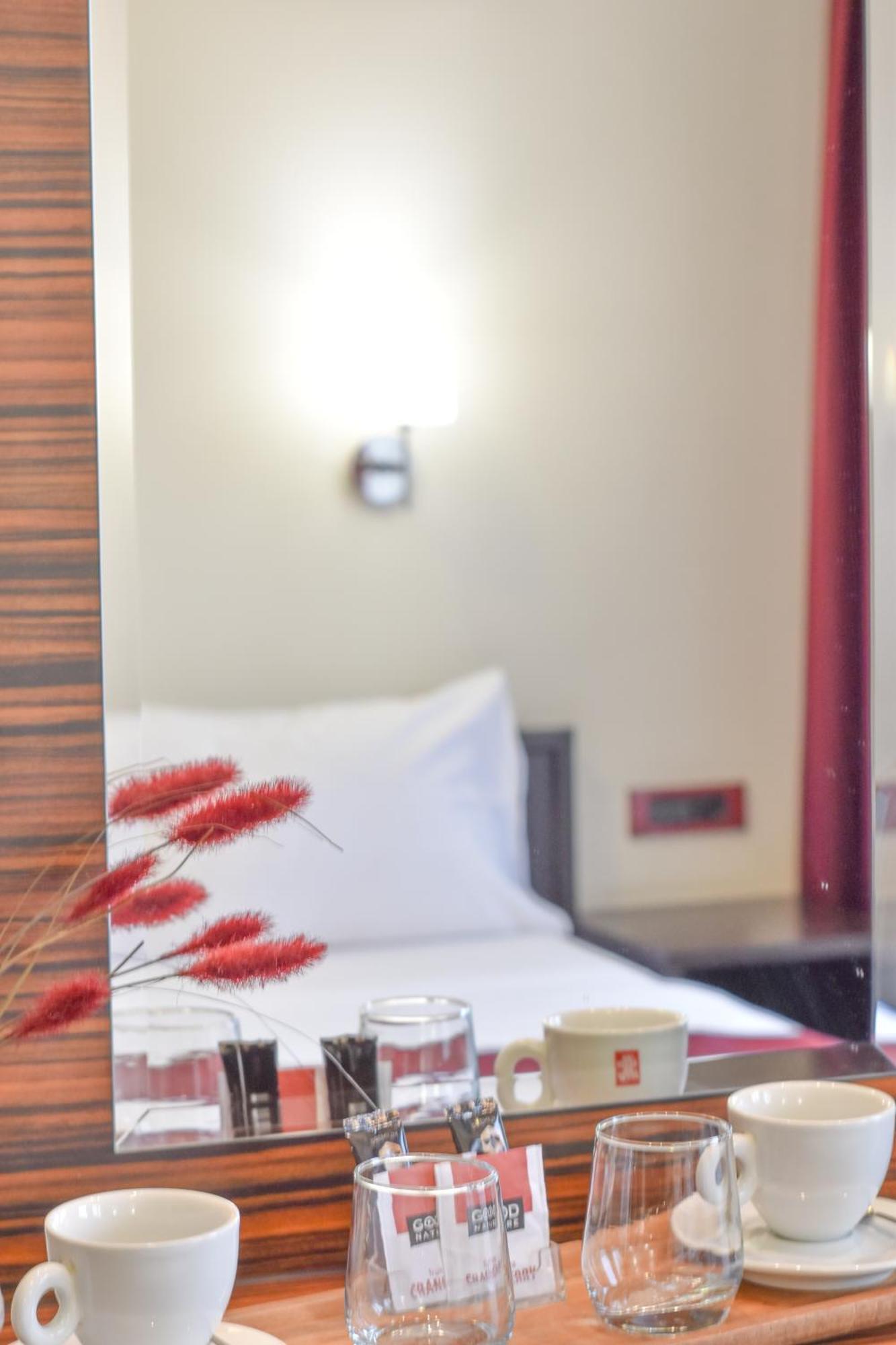 Hotel Hamburg สโกเปีย ภายนอก รูปภาพ